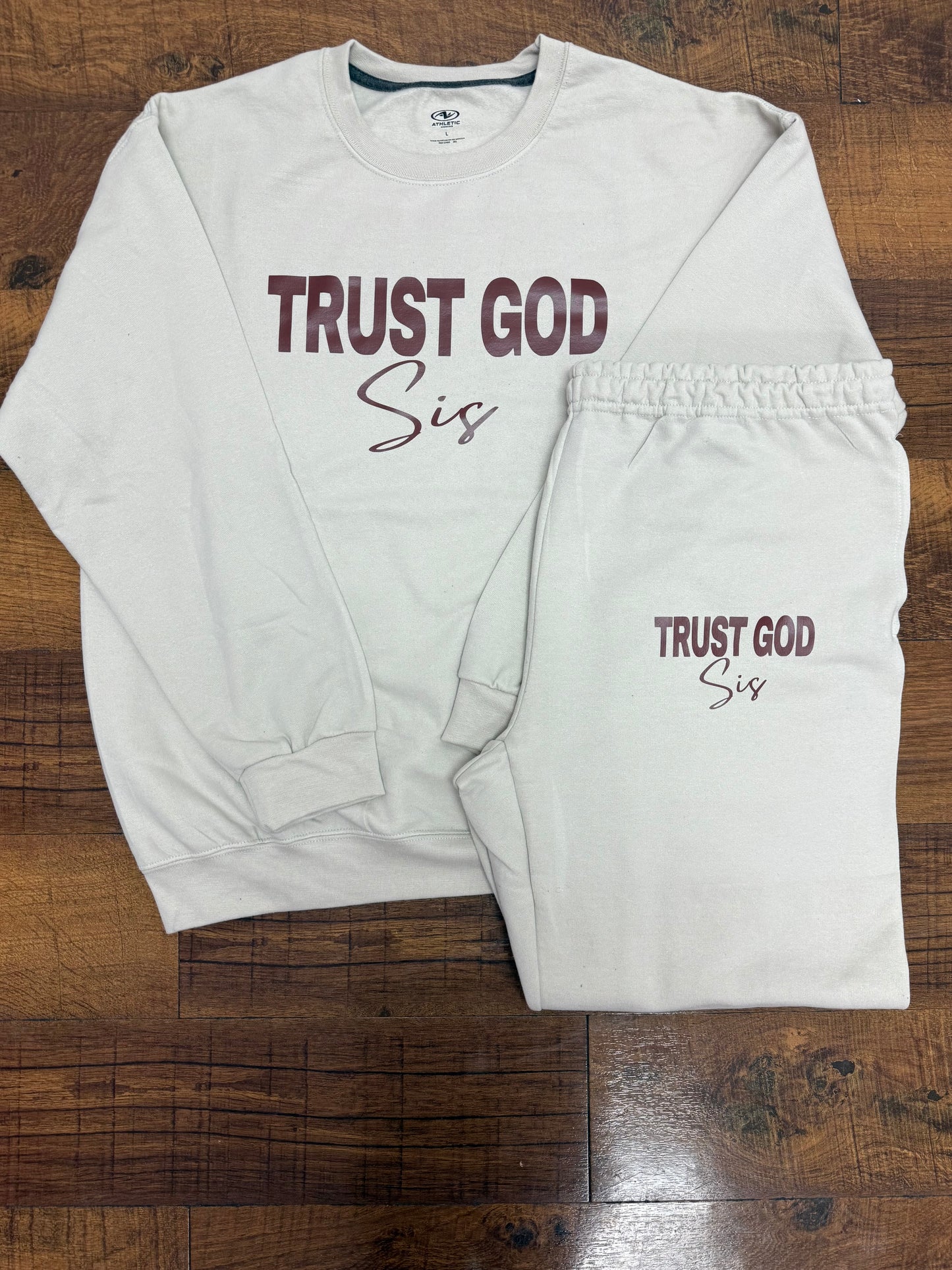 UNISEX Cream Fleece Crewneck Sweatsuit